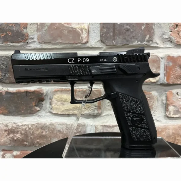 Na zamówienie! Pistolet CZ P-09 black kal. 22LR - obrazek 2