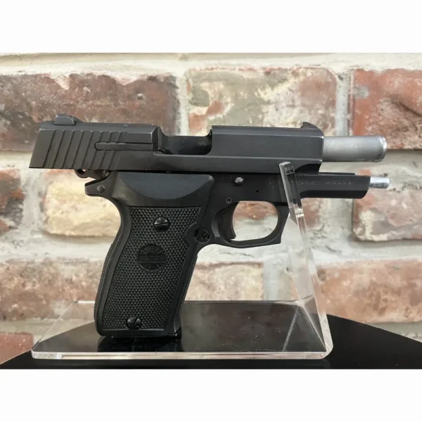 Pistolet Astra A-70 kal. 9x19 - obrazek 2
